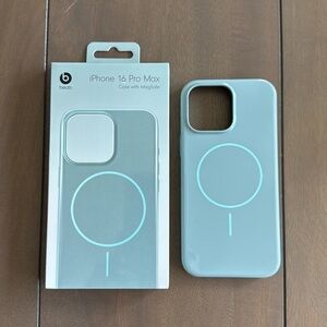 Beats iPhone 16 Pro Max Case with MagSafe